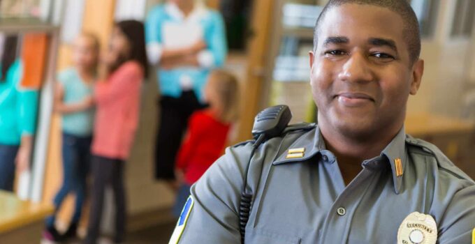 Customer Service Responsibilities of a Security Officer